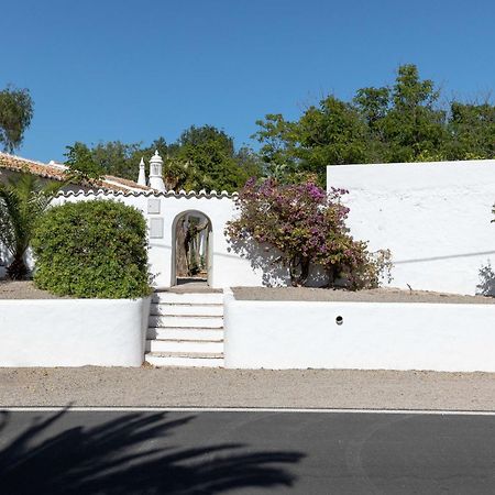 Amago Guesthouse Santa Barbara de Nexe Ngoại thất bức ảnh